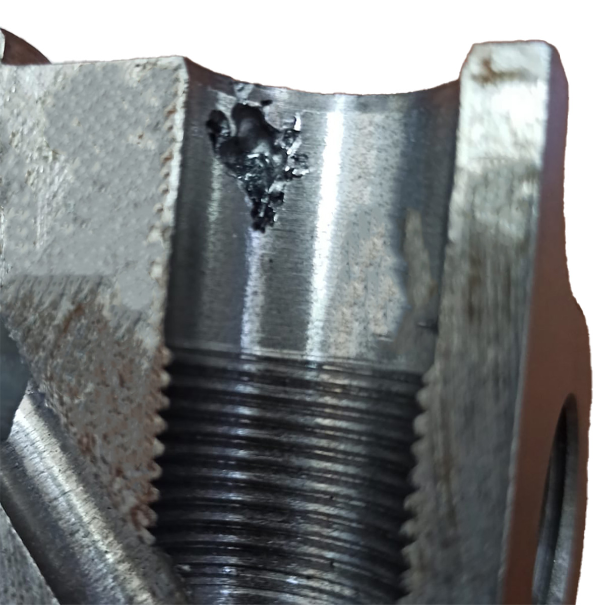 Pores in cast iron castings